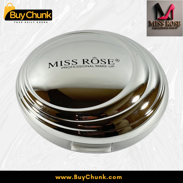 Swatch of Miss Rose Compact Powder 2 in 1 Moon and Back on skin, demonstrating its natural blending and oil control for a smooth, matte look.