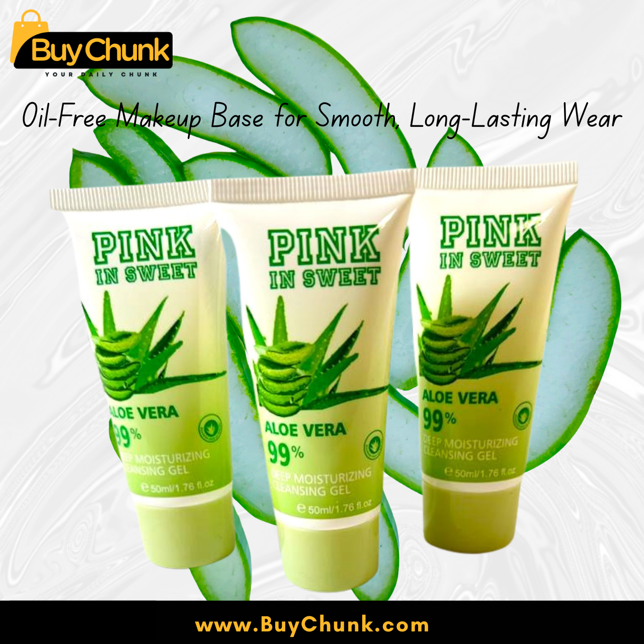 Pink in Sweet 99% Aloe Vera Deep Moisturizing Cleansing Gel | Daily Facial Cleanser, Deep Moisturizing 50ml 4 applying Pink in Sweet Aloe Vera Cleansing Gel on wet face